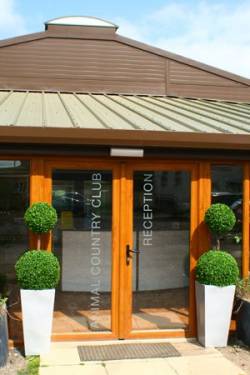 Animal Country Club Boarding Kennels in Essex